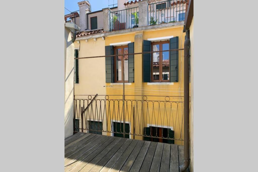 Amazing Modern Design Home, Campo Dei Mori. Wifi Venice Luaran gambar