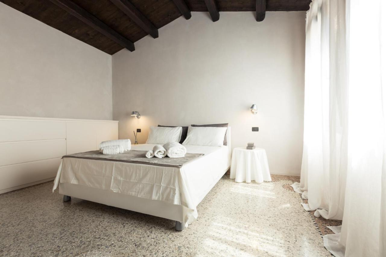 Amazing Modern Design Home, Campo Dei Mori. Wifi Venice Luaran gambar