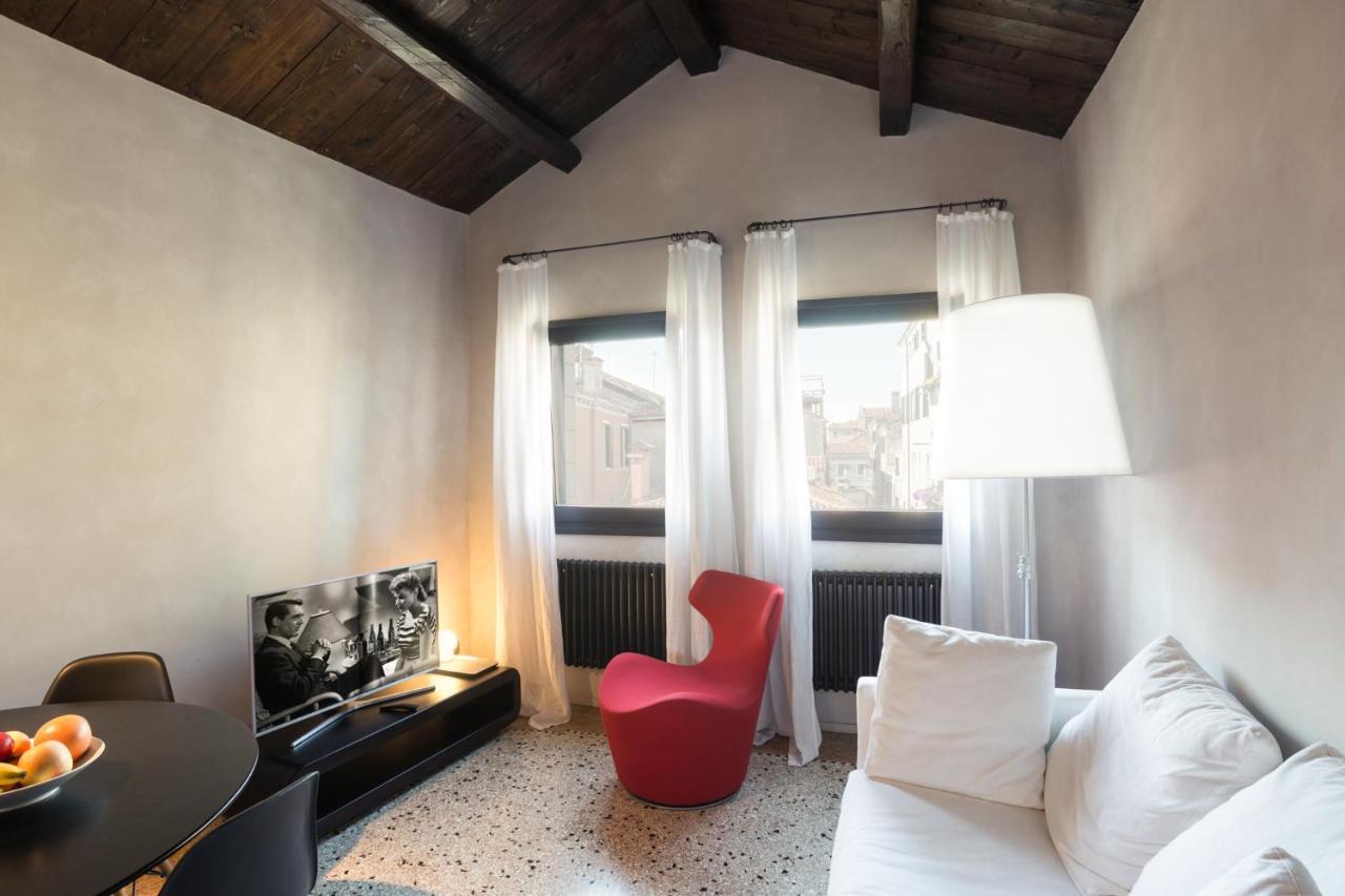 Amazing Modern Design Home, Campo Dei Mori. Wifi Venice Luaran gambar