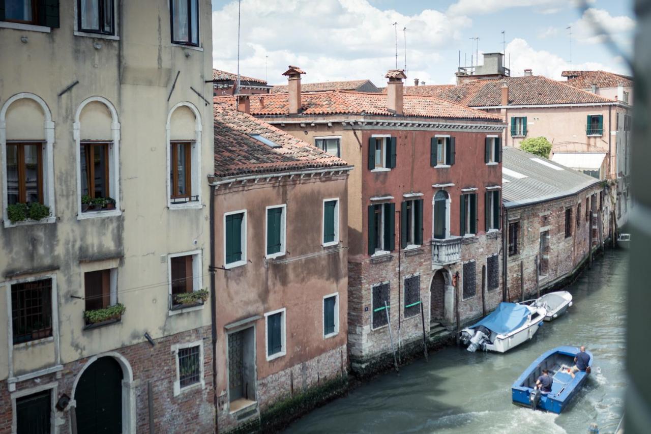 Amazing Modern Design Home, Campo Dei Mori. Wifi Venice Luaran gambar